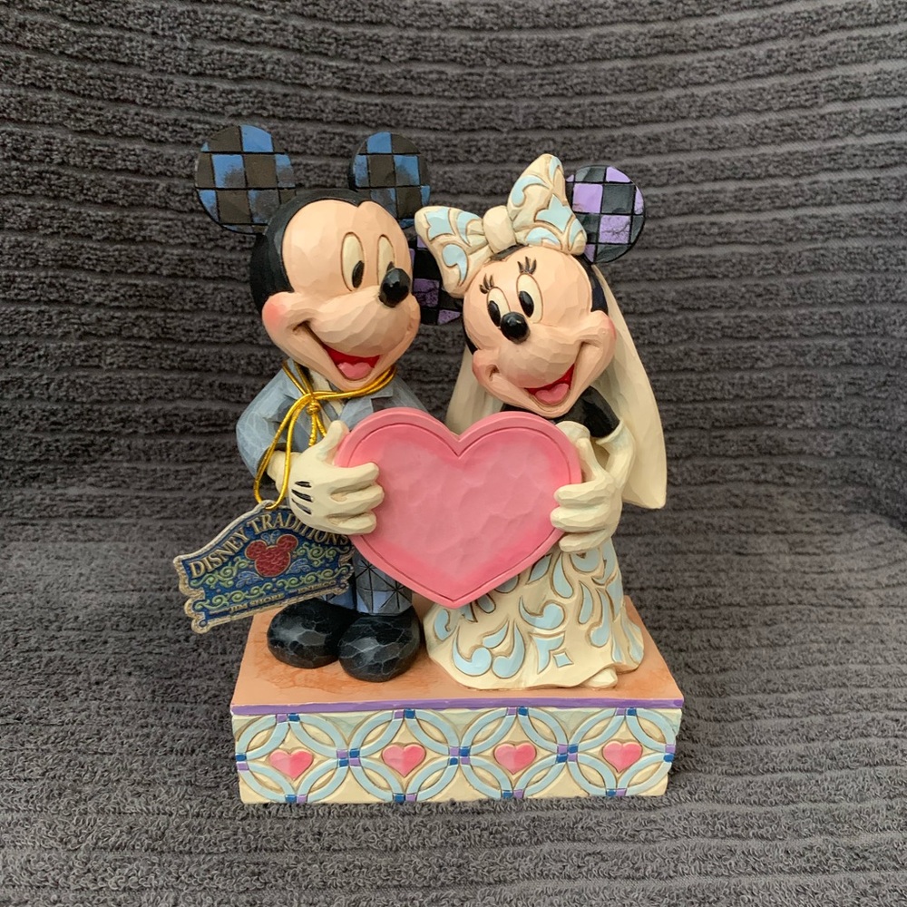 Mickey Minnie collectible